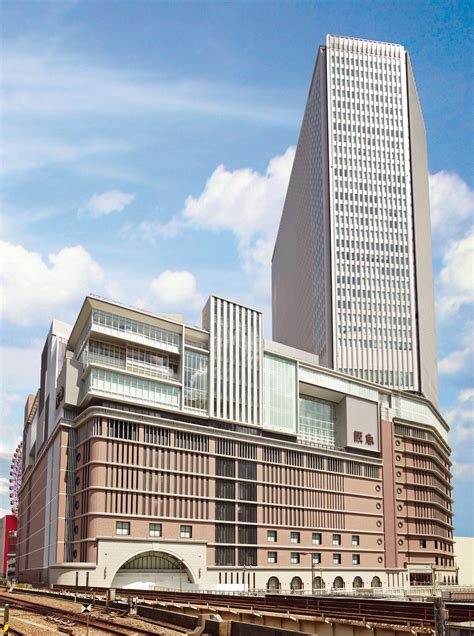 osaka miu miu|Osaka Umeda Hankyu 8F 大阪市北区角田町8.